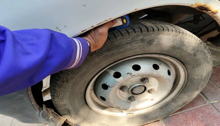 2011 Maruti Alto STD, Petrol, Manual, 1,59,867 km, tyre