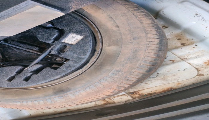 2018 Hyundai Creta E PLUS 1.6 PETROL, Petrol, Manual, 85,327 km, tyre