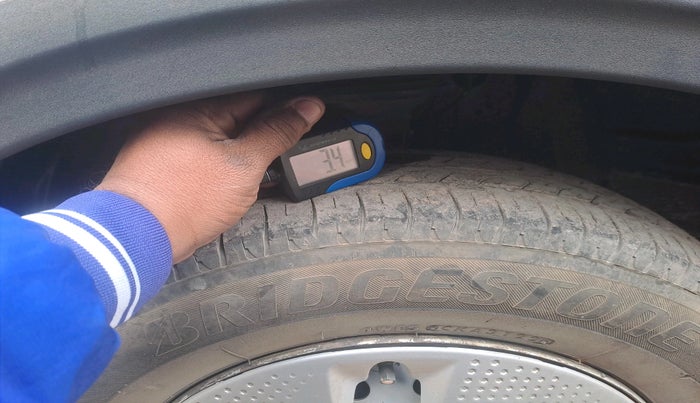 2019 Maruti New Wagon-R LXI CNG 1.0, Petrol, Manual, 1,20,040 km, tyre