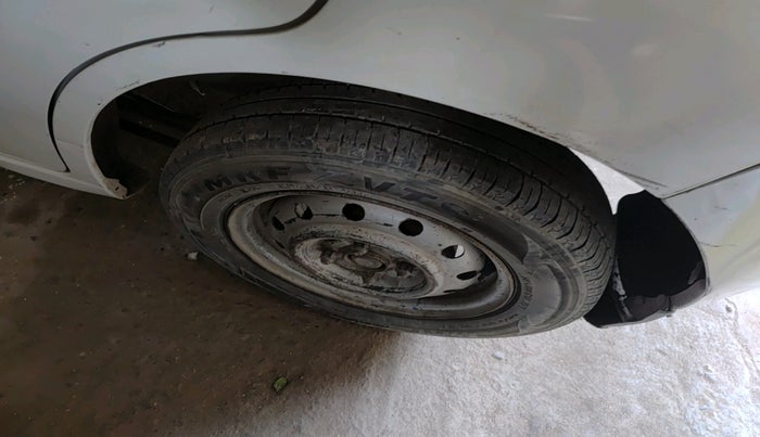 2018 Maruti Wagon R 1.0 LXI CNG, Petrol, Manual, 1,22,027 km, tyre