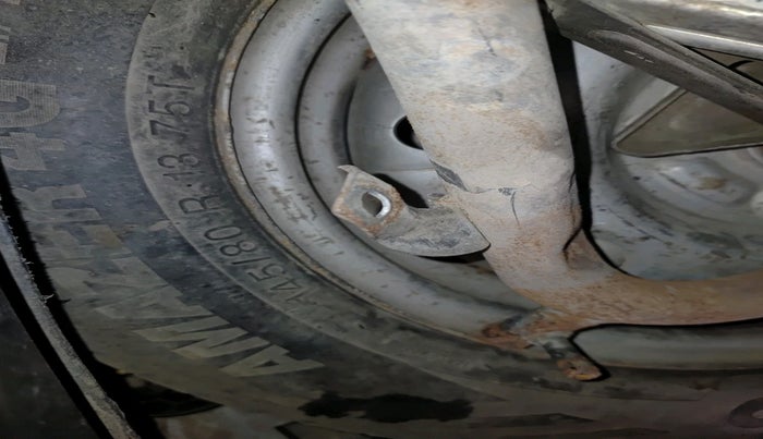 2018 Maruti Wagon R 1.0 LXI CNG, Petrol, Manual, 1,22,027 km, tyre