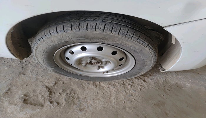 2018 Maruti Wagon R 1.0 LXI CNG, Petrol, Manual, 1,22,027 km, tyre