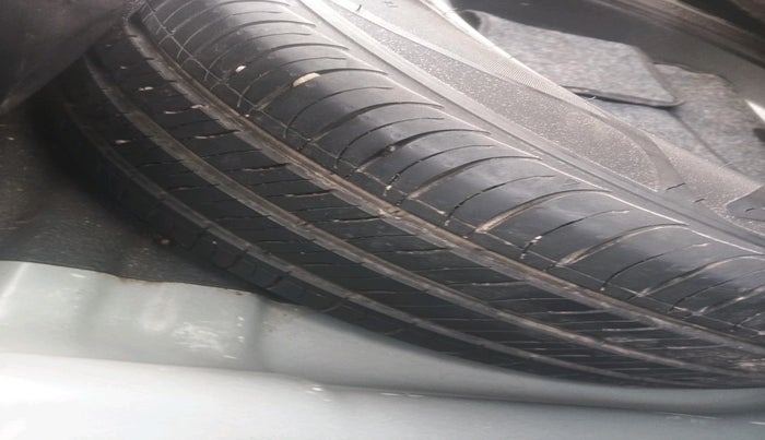 2019 KIA SELTOS HTK PLUS 1.5 DIESEL, Diesel, Manual, 1,67,351 km, tyre