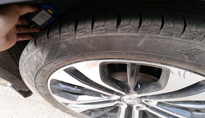 2022 MG HECTOR PLUS SHARP 2.0 DIESEL TURBO MT 6-STR, Diesel, Manual, 79,435 km, tyre