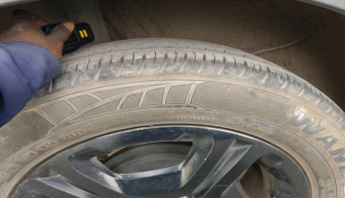 2020 KIA SONET HTK 1.2, Petrol, Manual, 43,644 km, tyre