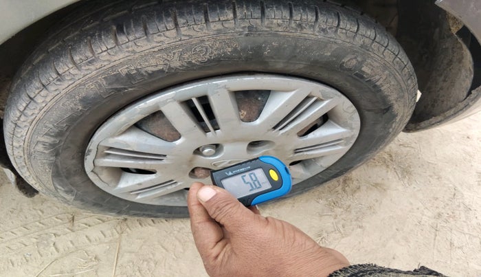 2013 Hyundai Santro Xing GLS LPG, Petrol, Manual, 51,498 km, tyre