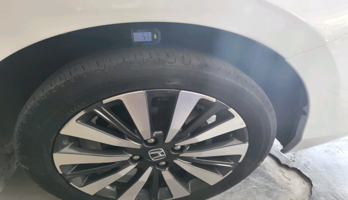 2023 Honda City 1.5L I-VTEC ZX, Petrol, Manual, 16,770 km, tyre