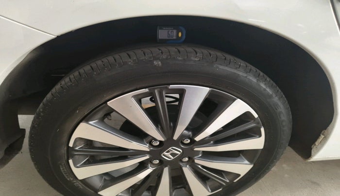 2023 Honda City 1.5L I-VTEC ZX, Petrol, Manual, 16,770 km, tyre