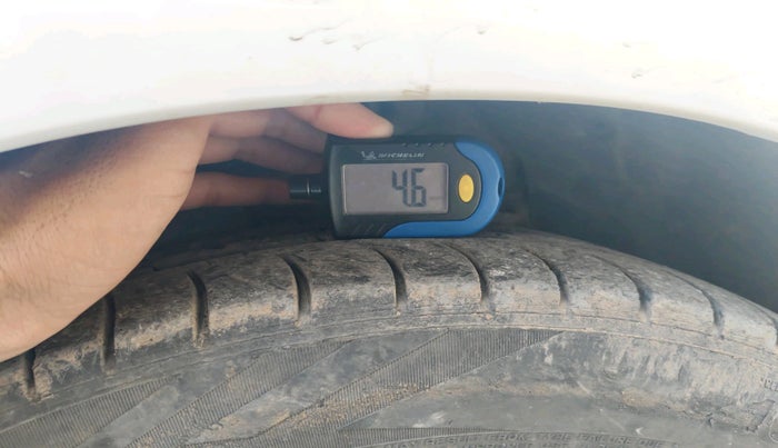 2015 Hyundai Grand i10 MAGNA 1.1 CRDI, Diesel, Manual, 80,566 km, tyre