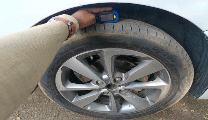 2017 Hyundai Elite i20 ASTA 1.4 CRDI, Diesel, Manual, 75,831 km, tyre