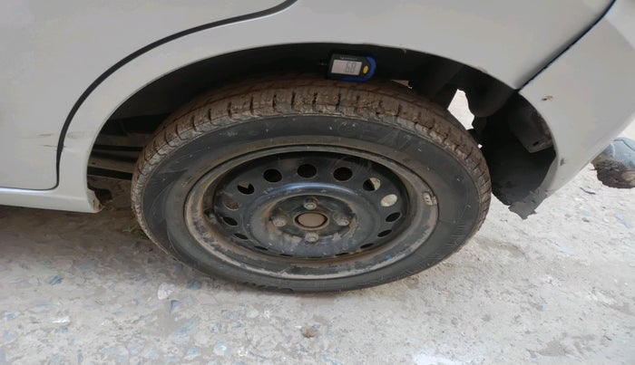 2011 Maruti Wagon R 1.0 VXI, Petrol, Manual, 72,387 km, tyre