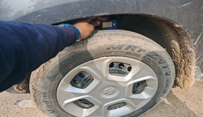 2021 Maruti S PRESSO VXI, Petrol, Manual, 19,900 km, tyre