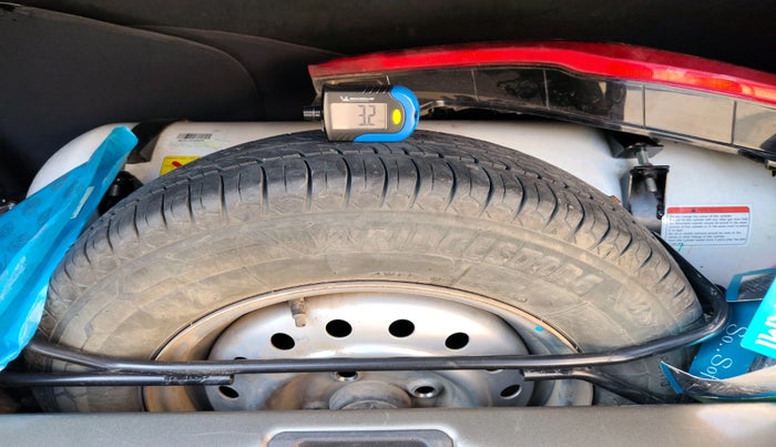 2021 Maruti New Wagon-R LXI CNG (O) 1.0, Petrol, Manual, 62,804 km, tyre