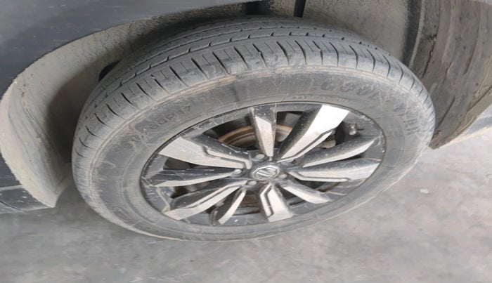 2019 MG HECTOR SHARP 2.0 DIESEL, Diesel, Manual, 64,587 km, tyre