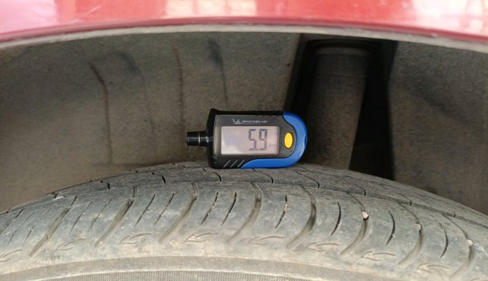 2017 Maruti Dzire ZDI AMT, Diesel, Automatic, 67,404 km, tyre