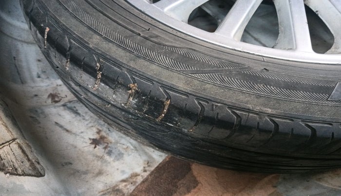 2014 Tata Zest XT PETROL, Petrol, Manual, 83,118 km, tyre