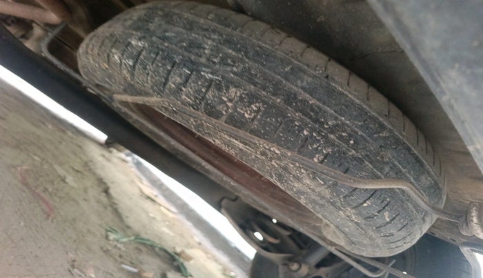 2021 Renault TRIBER RXL MT, Petrol, Manual, 1,08,426 km, tyre