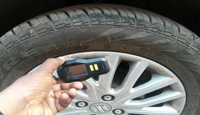 2022 Maruti Dzire ZXI CNG, Petrol, Manual, 50,372 km, tyre