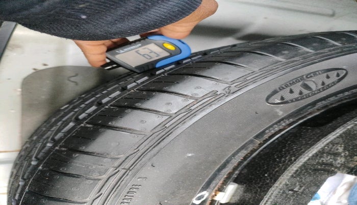 2017 Hyundai Creta SX PLUS 1.6 PETROL, Petrol, Manual, 77,495 km, tyre