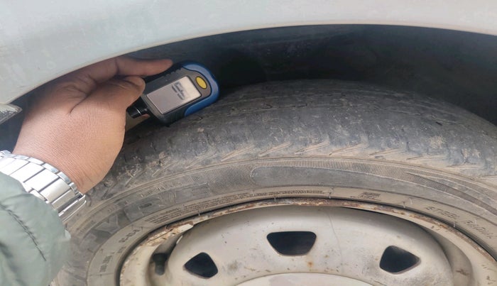 2013 Hyundai Santro Xing GL, Petrol, Manual, 1,11,593 km, tyre