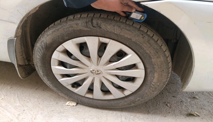 2016 Toyota Etios GD, Diesel, Manual, 96,741 km, tyre