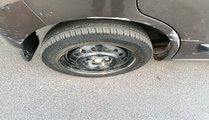 2014 Maruti Wagon R 1.0 VXI, Petrol, Manual, 75,650 km, tyre