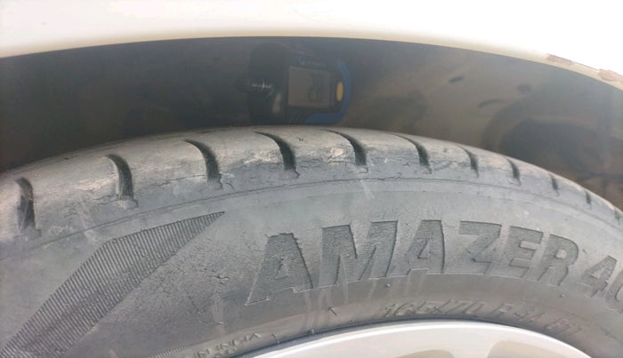 2019 Maruti Celerio VXI CNG, Petrol, Manual, 1,18,685 km, tyre