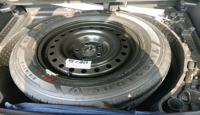 2017 Jeep Compass LIMITED 2.0 DIESEL 4X4, Diesel, Manual, 94,765 km, tyre