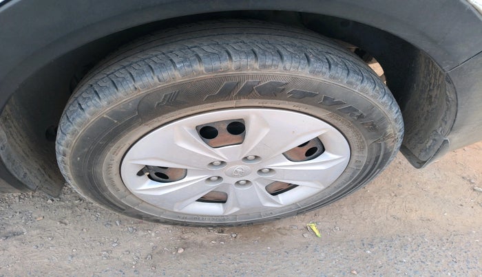 2019 Hyundai Creta SX 1.6 PETROL, Petrol, Manual, 83,605 km, tyre