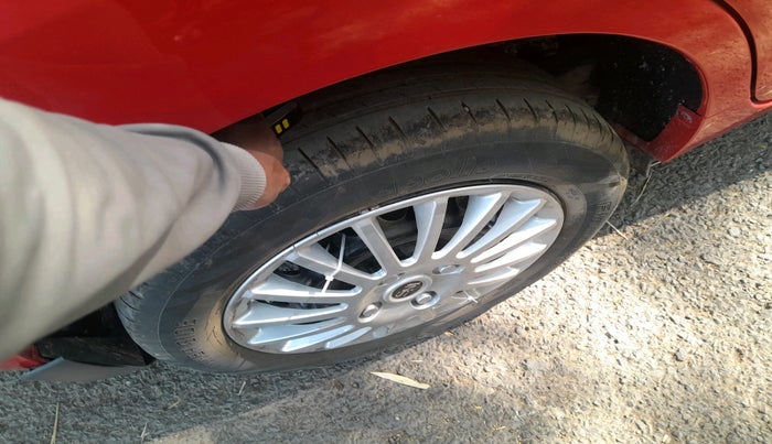 2018 Maruti Baleno DELTA DIESEL 1.3, Diesel, Manual, 73,643 km, tyre