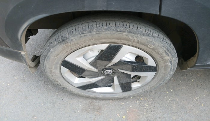 2023 Nissan MAGNITE XE, Petrol, Manual, 19,342 km, tyre