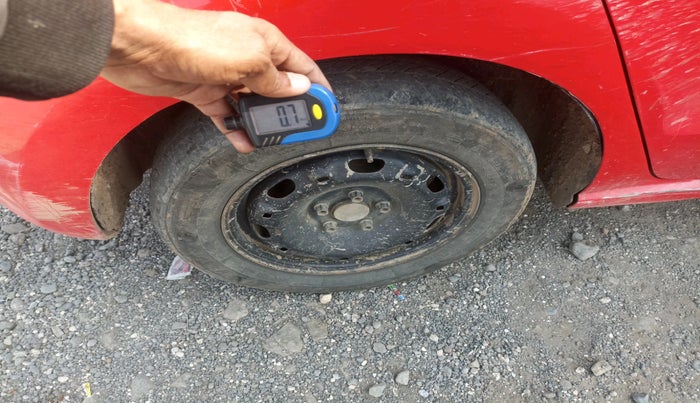 2012 Volkswagen Polo TRENDLINE 1.2L PETROL, Petrol, Manual, 1,41,667 km, tyre