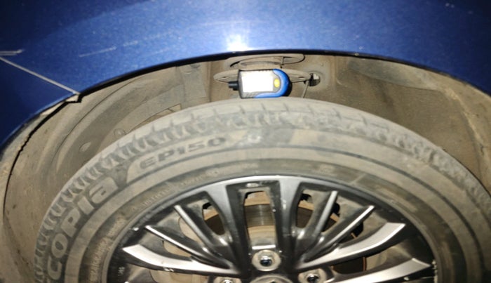 2019 Maruti Ertiga ZXI+ SHVS, Petrol, Manual, 71,984 km, tyre