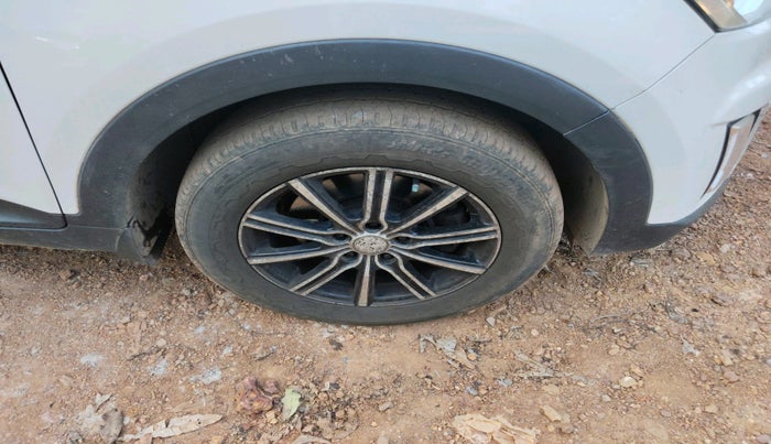 2016 Hyundai Creta S 1.6 PETROL, Petrol, Manual, 95,849 km, tyre