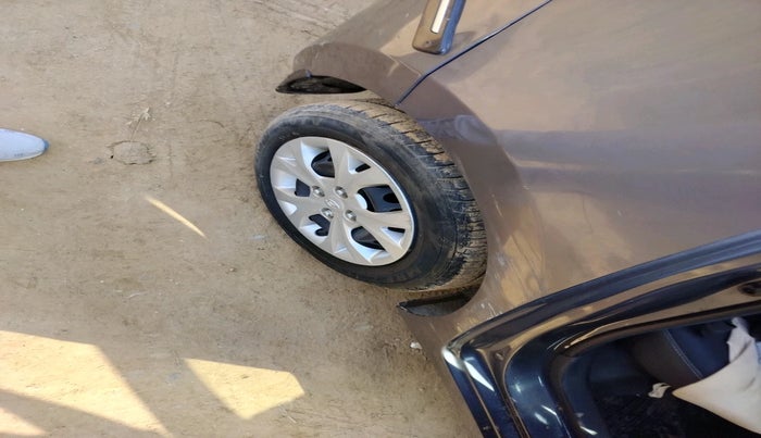 2014 Hyundai Grand i10 SPORTZ 1.2 KAPPA VTVT, Petrol, Manual, 43,410 km, tyre