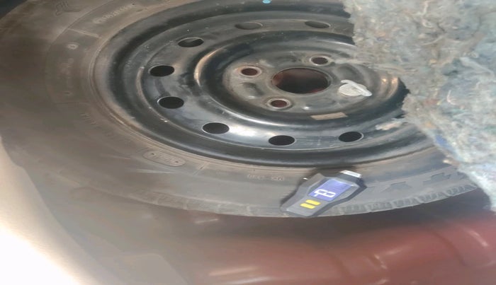 2012 Maruti A Star VXI, Petrol, Manual, 75,000 km, tyre