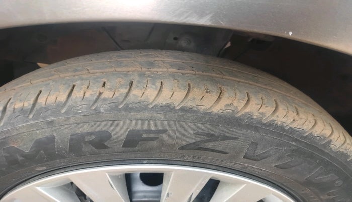 2020 Maruti Baleno DELTA PETROL 1.2, Petrol, Manual, 75,978 km, tyre