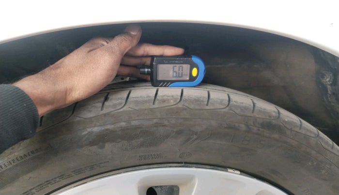 2017 Maruti Ertiga VXI CNG, Petrol, Manual, 67,772 km, tyre