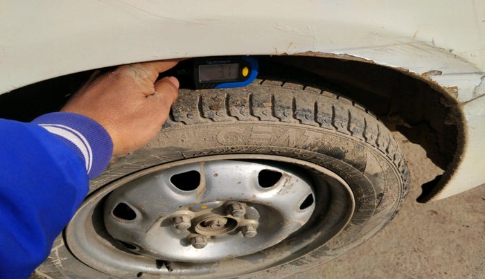 2012 Maruti Alto K10 LXI, Petrol, Manual, 50,016 km, tyre