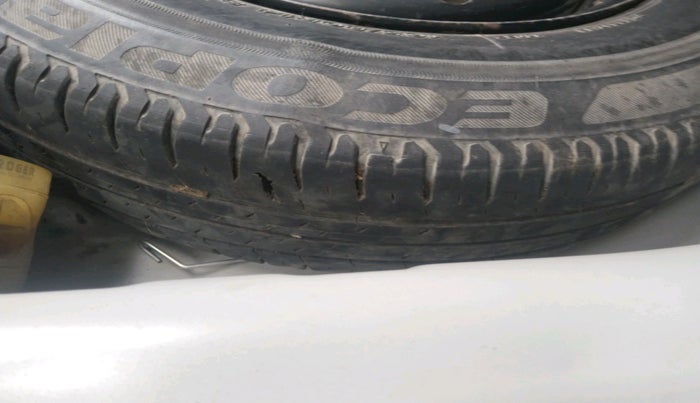 2018 Maruti Dzire VXI AMT, Petrol, Automatic, 54,049 km, tyre