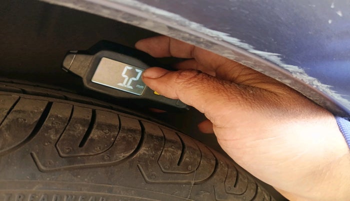 2011 Honda City 1.5L I-VTEC V MT, Petrol, Manual, 58,827 km, tyre