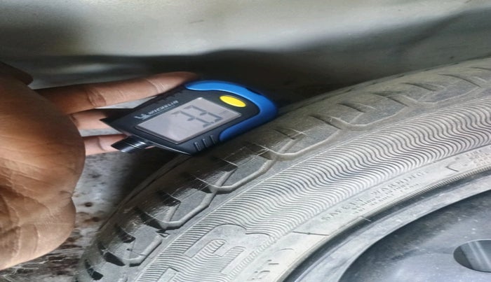 2015 Hyundai Grand i10 SPORTZ 1.2 KAPPA VTVT, Petrol, Manual, 40,846 km, tyre