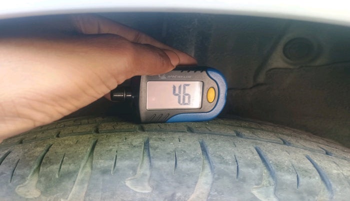 2015 Hyundai Grand i10 SPORTZ 1.2 KAPPA VTVT, Petrol, Manual, 40,846 km, tyre