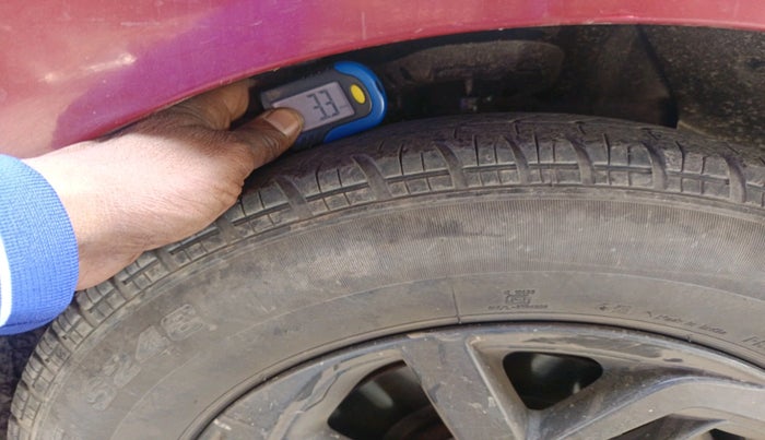 2020 Hyundai GRAND I10 NIOS SPORTZ 1.2 KAPPA VTVT CNG, Petrol, Manual, 1,11,047 km, tyre