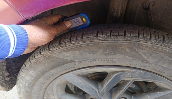 2020 Hyundai GRAND I10 NIOS SPORTZ 1.2 KAPPA VTVT CNG, Petrol, Manual, 1,11,047 km, tyre