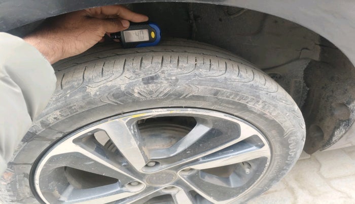 2021 Tata ALTROZ XZ DIESEL, Diesel, Manual, 75,524 km, tyre