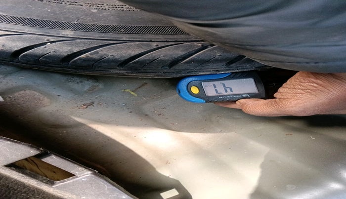 2011 Hyundai Santro Xing GLS, Petrol, Manual, 37,122 km, tyre