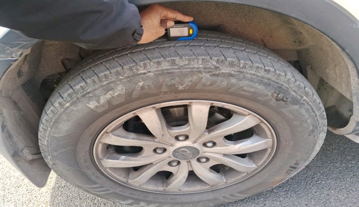 2021 Mahindra XUV500 W9, Diesel, Manual, 95,383 km, tyre