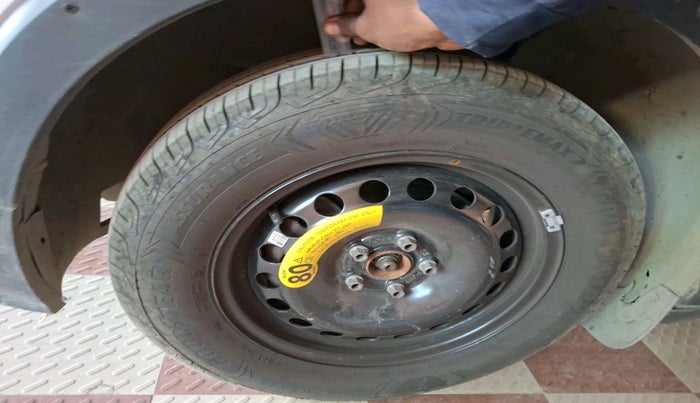 2022 Volkswagen TAIGUN HIGHLINE 1.0 TSI MT, Petrol, Manual, 79,375 km, tyre