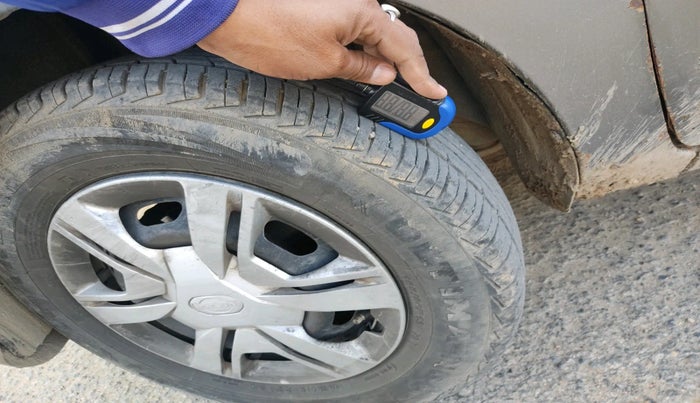 2018 Datsun Redi Go T (O), Petrol, Manual, 45,601 km, tyre